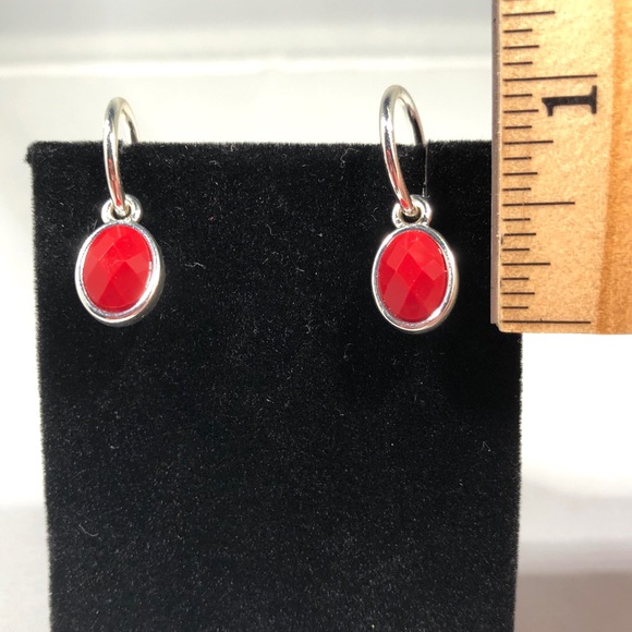 BRACELET & EARRING SET - Black beads on one side and red beads on the other! - Picture 6 of 8